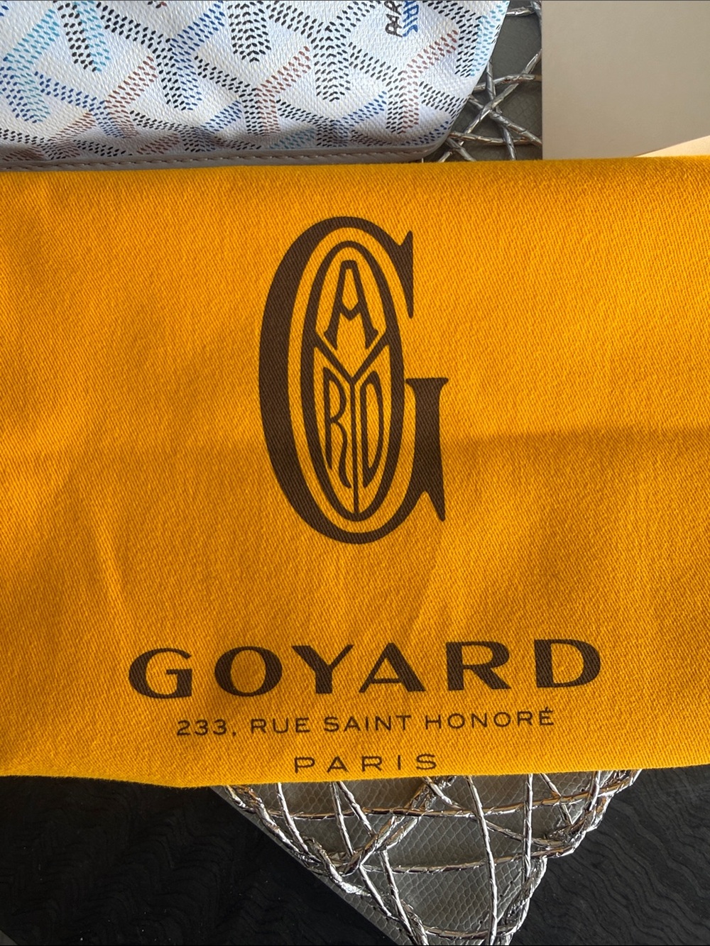 Limited edition Goyard Mini Tote in Light Blue and White - Picture 3 of 12